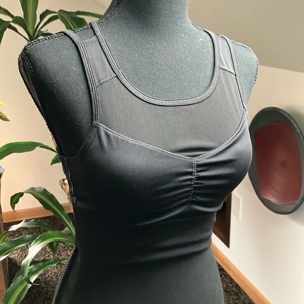 Kenneth Cole black workout bralette size XS